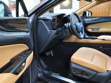 STOC auto NOU LEXUS NX 450H PlugIn 309CP