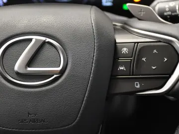 STOC auto NOU LEXUS NX 450H PlugIn 309CP