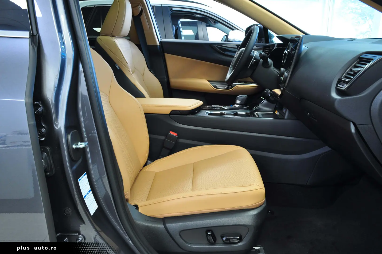 STOC auto NOU LEXUS NX 450H PlugIn 309CP