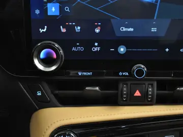 STOC auto NOU LEXUS NX 450H PlugIn 309CP