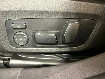 BMW M340i xDrive Limousine Pro M-Sitze AHK ACC 360