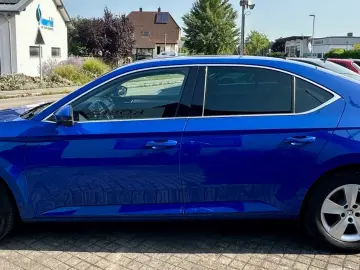 Skoda Superb 2.0Tdi Automatik Navi Garantie