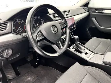 Skoda Superb 2.0Tdi Automatik Navi Garantie