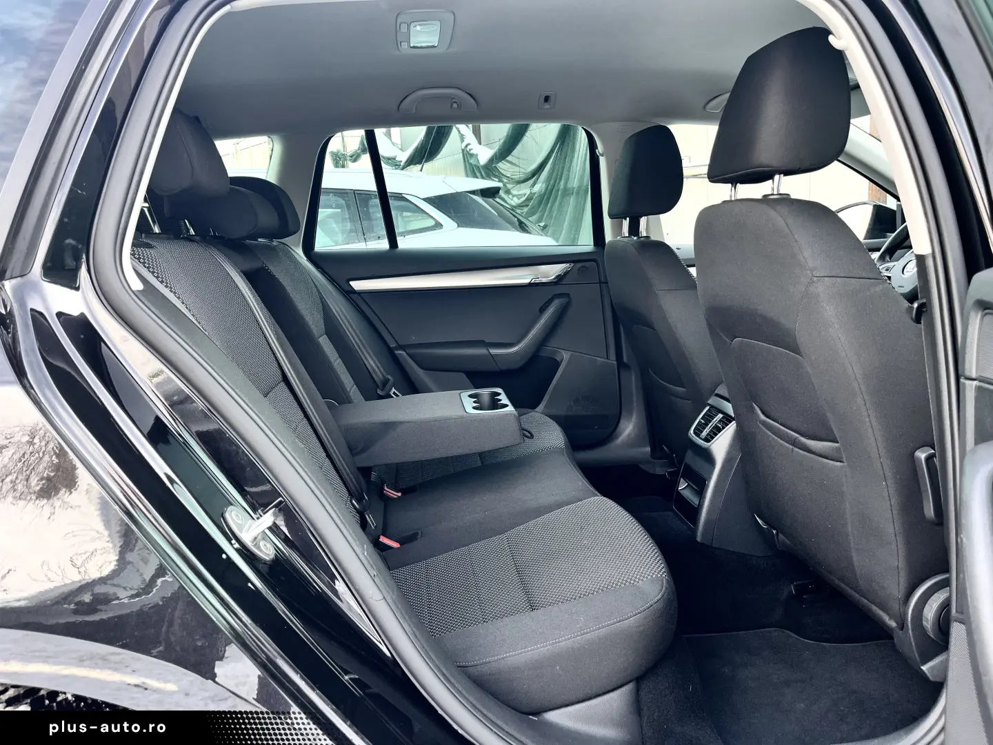 Skoda Octavia 1.6 Tdi Dsg- Navi-Padele-Xenon