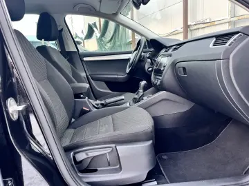 Skoda Octavia 1.6 Tdi Dsg- Navi-Padele-Xenon