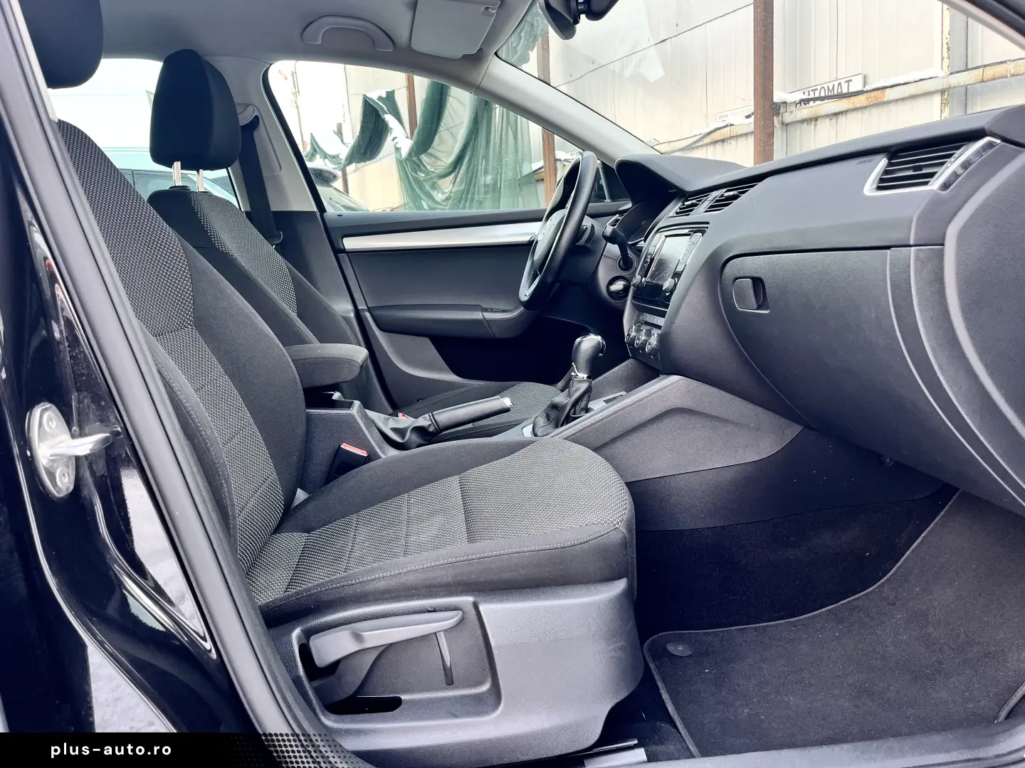 Skoda Octavia 1.6 Tdi Dsg- Navi-Padele-Xenon