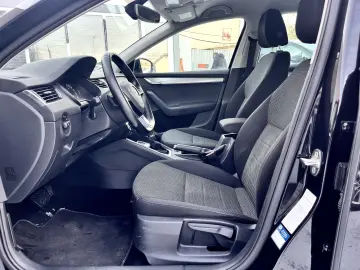 Skoda Octavia 1.6 Tdi Dsg- Navi-Padele-Xenon