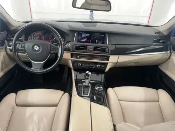 BMW 5-SERIE 520i High Executive  Jan-16  150.480