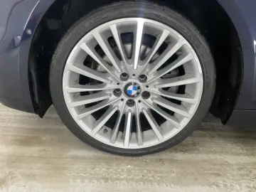 BMW 5-SERIE 520i High Executive  Jan-16  150.480