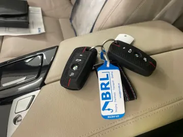 BMW 5-SERIE 520i High Executive  Jan-16  150.480