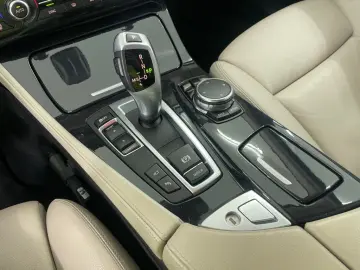 BMW 5-SERIE 520i High Executive  Jan-16  150.480