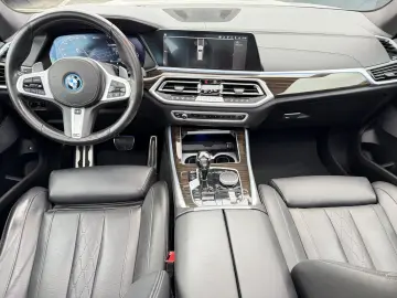 BMW X5 xDrive 45 e M Sport UPE  101.346 €   Massage