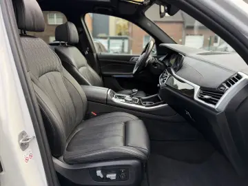 BMW X5 xDrive 45 e M Sport UPE  101.346 €   Massage