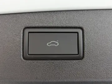 VW Tiguan 2.0TDI R-Line 4M Pano Black  Matrix 20