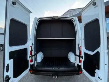 Flota de vanzare Renault Master 8 1 2024 Tva Deductibil