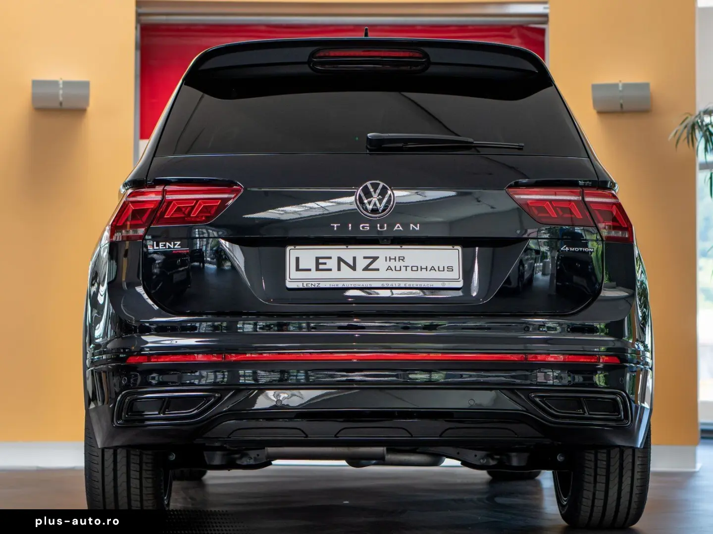 VW Tiguan R-Line TDI Allrad DSG  AHK LED Cam Webasto