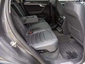 Volkswagen Touareg   3.0 TDI V6   231 CP   Euro 6   2020   S