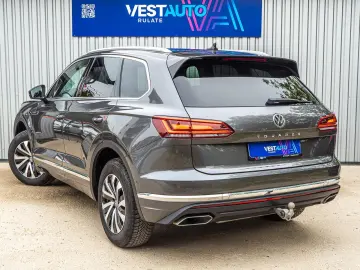 Volkswagen Touareg   3.0 TDI V6   231 CP   Euro 6   2020   S