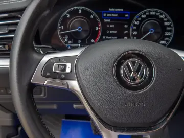 Volkswagen Touareg   3.0 TDI V6   231 CP   Euro 6   2020   S