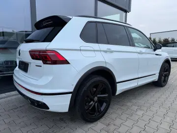 VW Tiguan R-Line 4Motion 2.0 TDI DSG LED ACC AHK