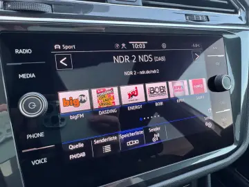 VW Tiguan R-Line 4Motion 2.0 TDI DSG LED ACC AHK