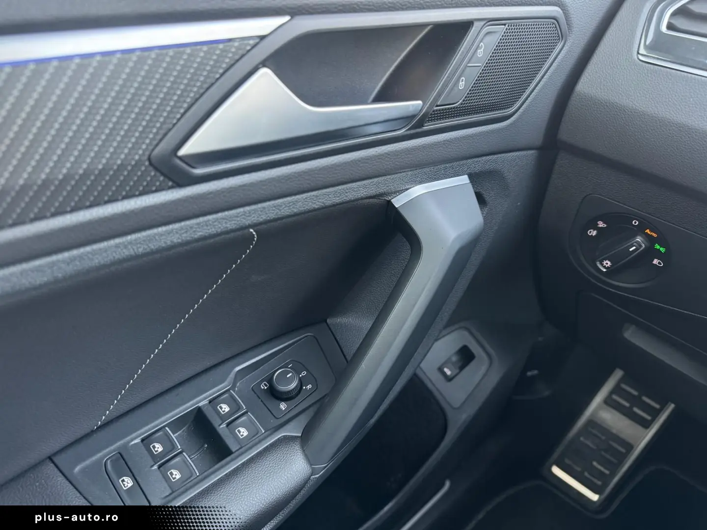 VW Tiguan R-Line 4Motion 2.0 TDI DSG LED ACC AHK