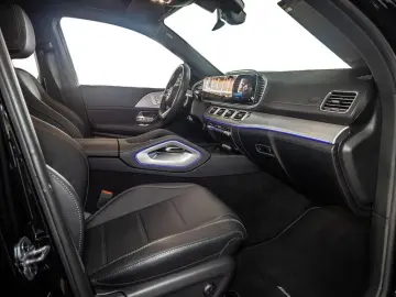 MERCEDES-BENZ GLE 300 d 4M   AMG BURM NIGHT WIDE MEMO MULTI