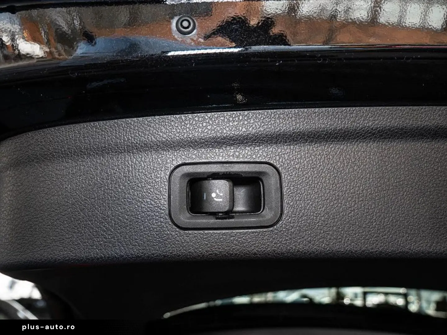 MERCEDES-BENZ GLE 300 d 4M   AMG BURM NIGHT WIDE MEMO MULTI