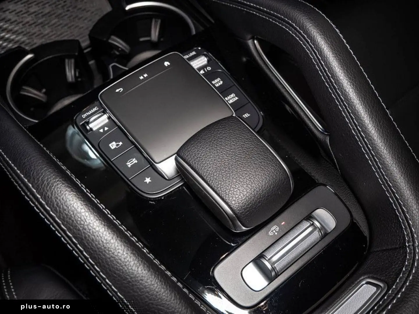 MERCEDES-BENZ GLE 300 d 4M   AMG BURM NIGHT WIDE MEMO MULTI