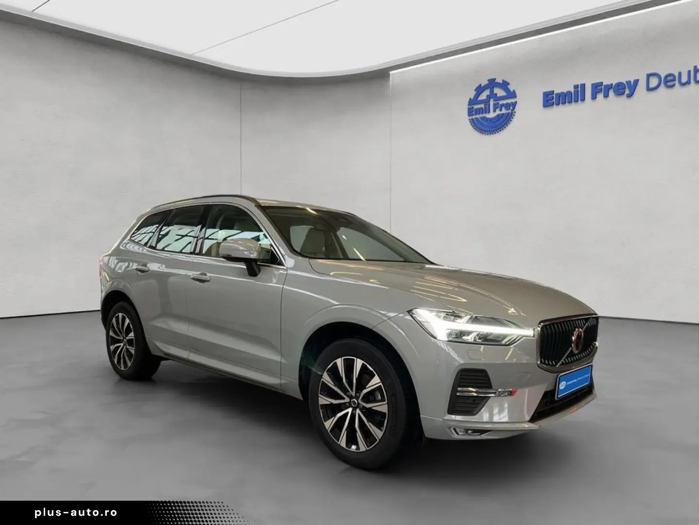 VOLVO XC60 B5 AWD Aut Leder-Beige PilotAssist BLIS 19'