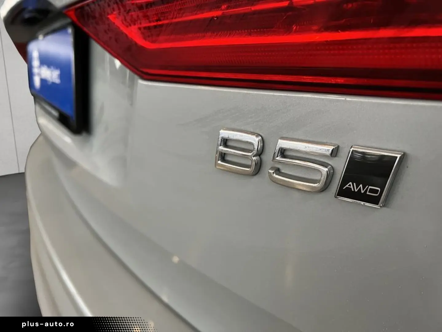 VOLVO XC60 B5 AWD Aut Leder-Beige PilotAssist BLIS 19'