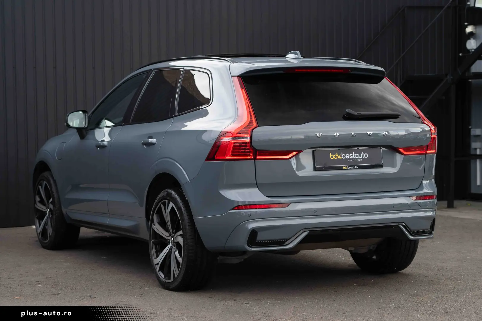 Volvo XC 60 T8 Twin Engine AWD R-Design