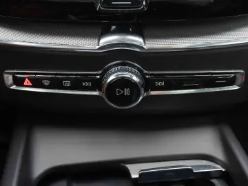 Volvo XC 60 T8 Twin Engine AWD R-Design