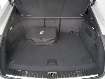 PORSCHE Cayenne Coupe E-Hybrid Kreide P-Display HUD AHK