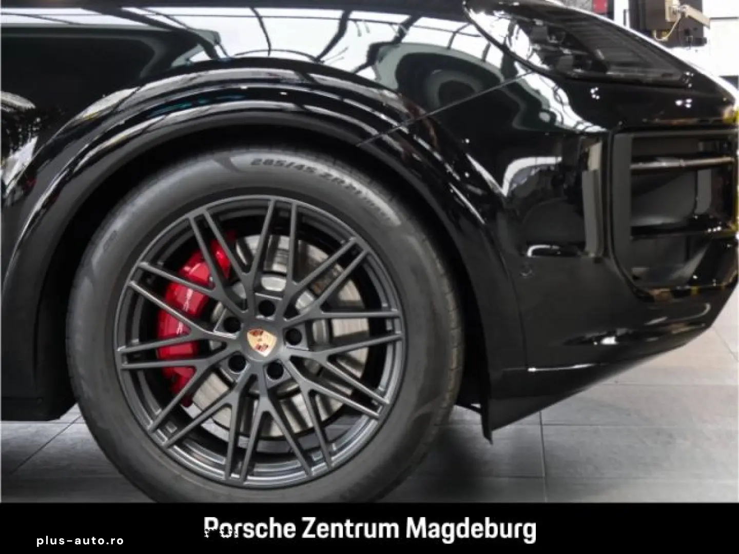 PORSCHE Cayenne GTS Coupe INNO HEAD-UP PRIVACY