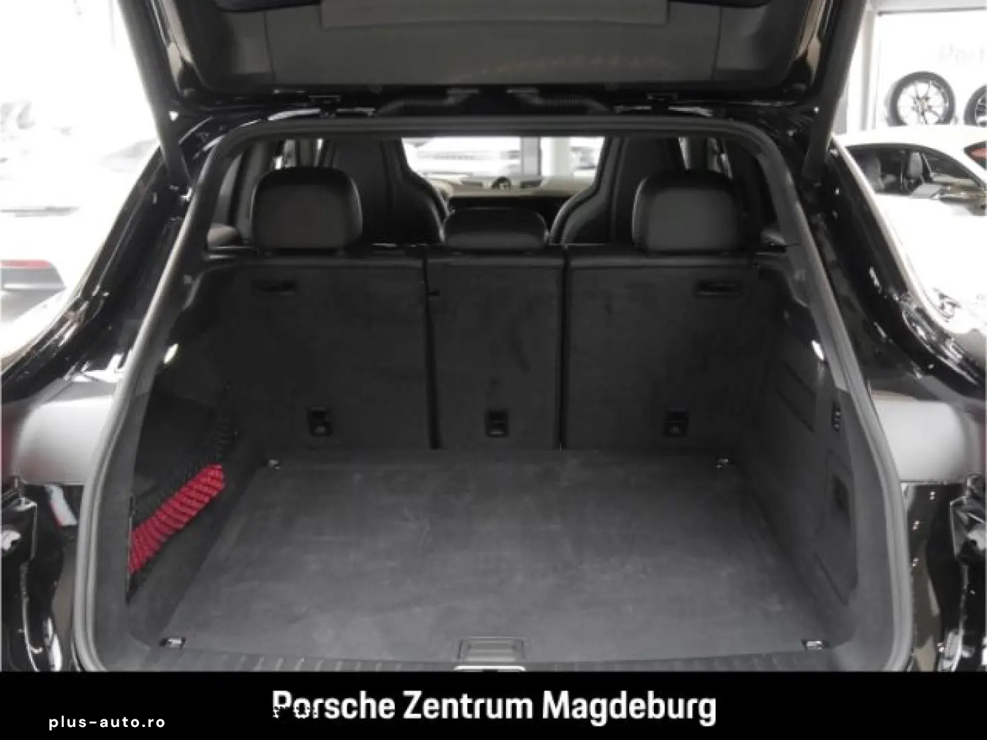 PORSCHE Cayenne GTS Coupe INNO HEAD-UP PRIVACY