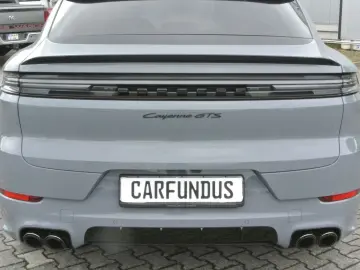 PORSCHE Cayenne Coupe GTS artik 3 display 22  14 wege