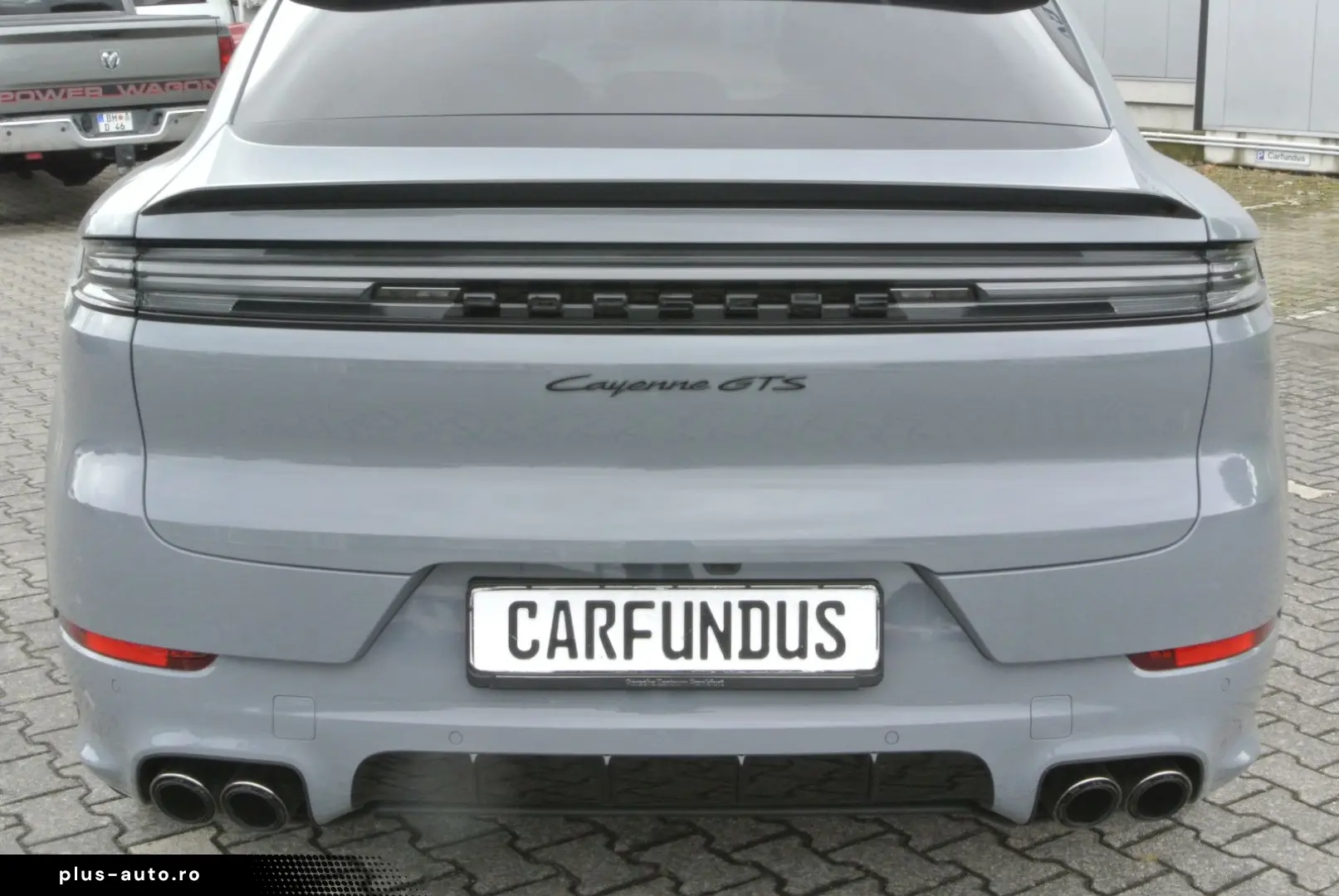 PORSCHE Cayenne Coupe GTS artik 3 display 22  14 wege