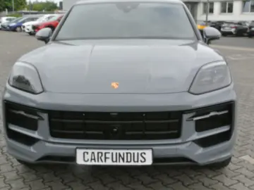 PORSCHE Cayenne Coupe GTS artik 3 display 22  14 wege