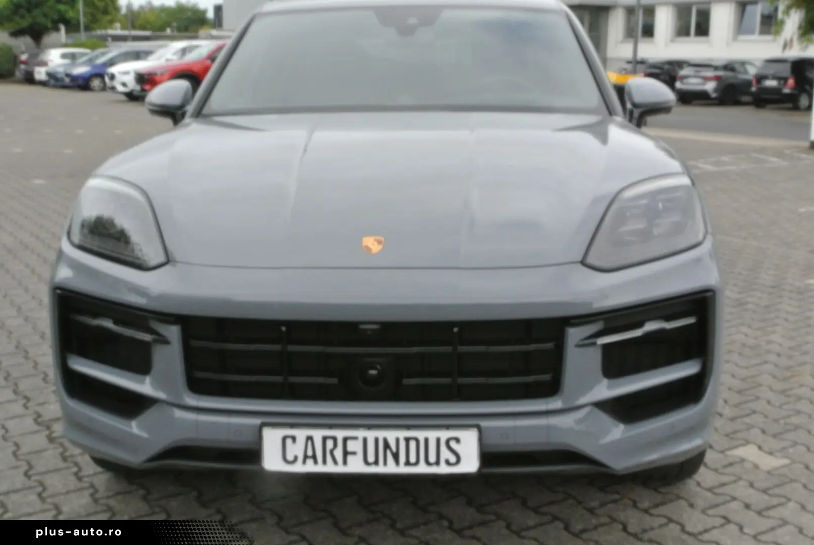 PORSCHE Cayenne Coupe GTS artik 3 display 22  14 wege