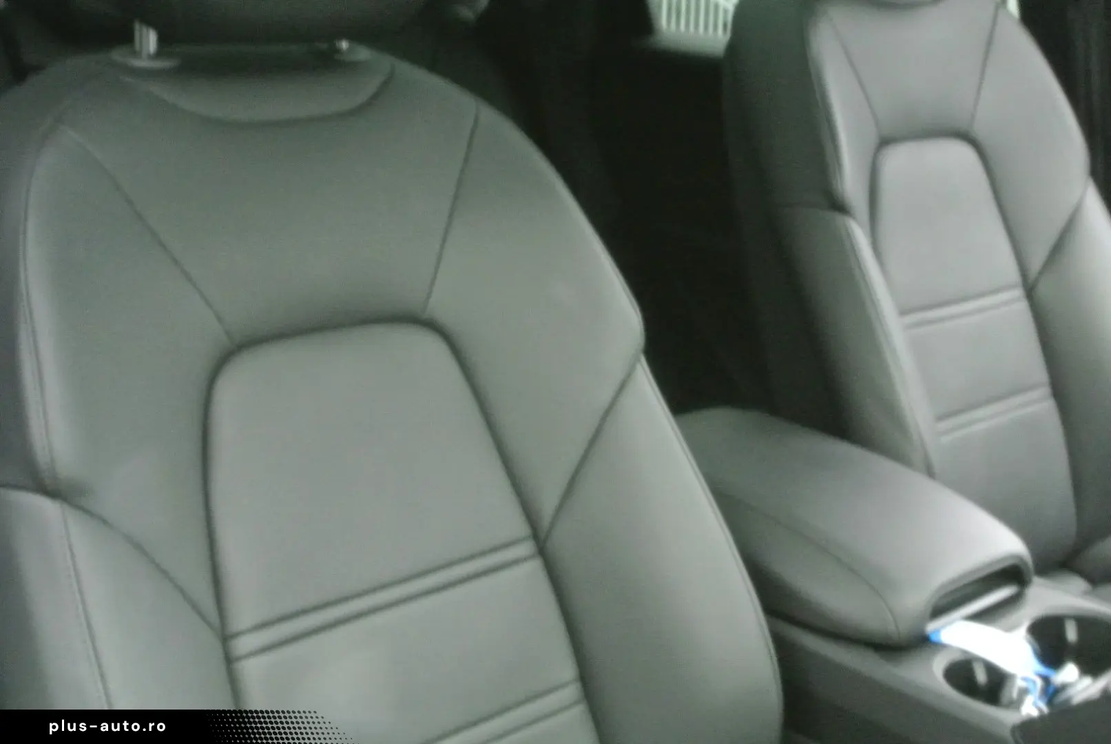 PORSCHE Cayenne Coupe GTS artik 3 display 22  14 wege