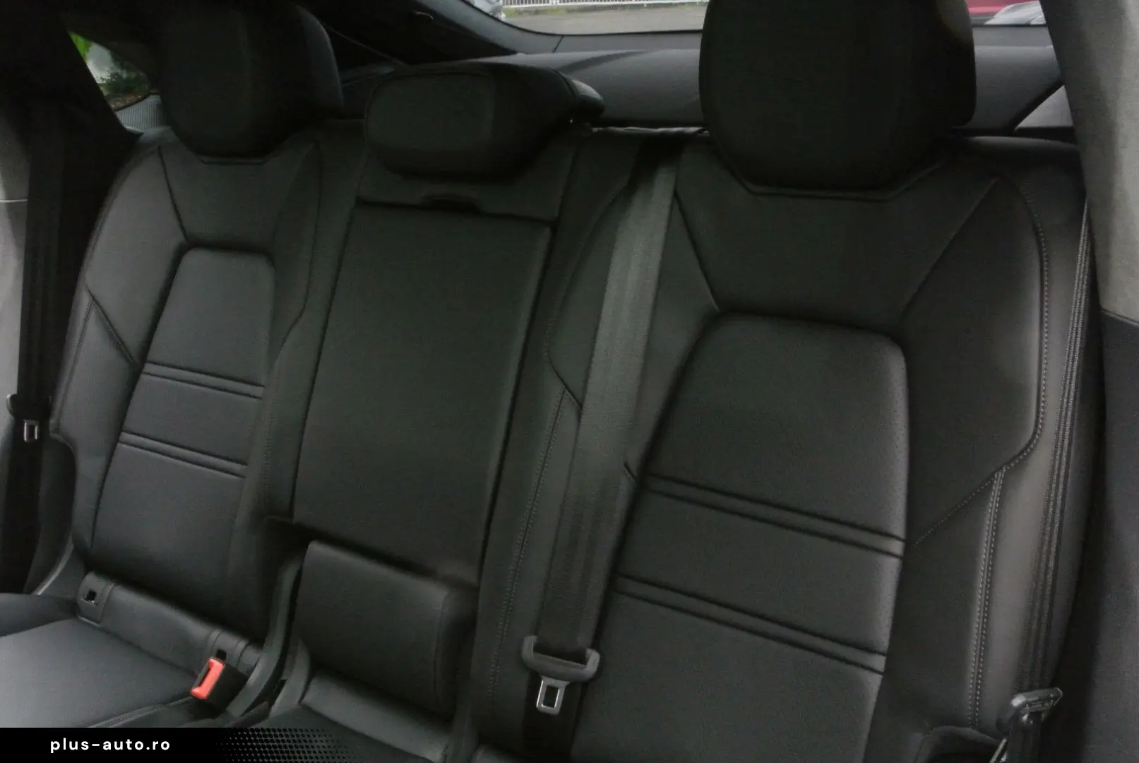 PORSCHE Cayenne Coupe GTS artik 3 display 22  14 wege