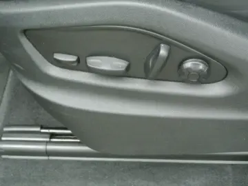 PORSCHE Cayenne Coupe GTS artik 3 display 22  14 wege