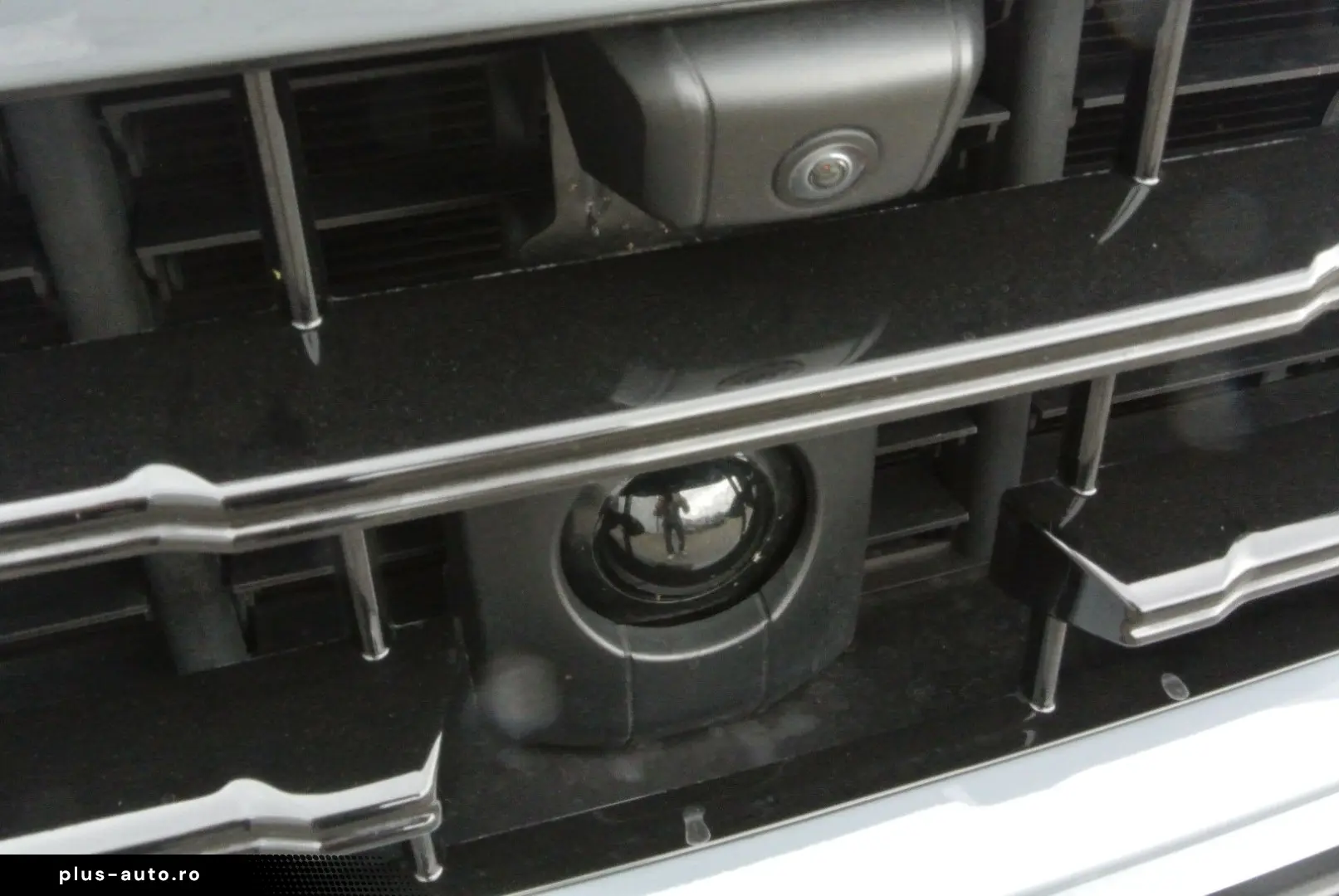 PORSCHE Cayenne Coupe GTS artik 3 display 22  14 wege