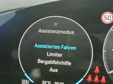 PORSCHE Cayenne Coupe GTS artik 3 display 22  14 wege