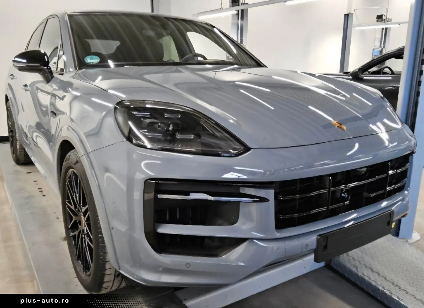 PORSCHE Cayenne Coupe S E-Hybrid Sport Design Paket HAL