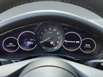 PORSCHE Panamera 4S E-Hybrid Pano. BOSE  PDLS  Sportabf.