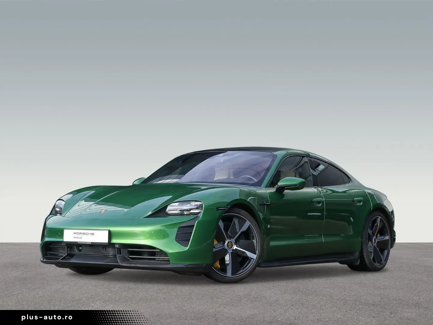 PORSCHE Taycan Turbo S Burmester Clubleder Nachtsicht