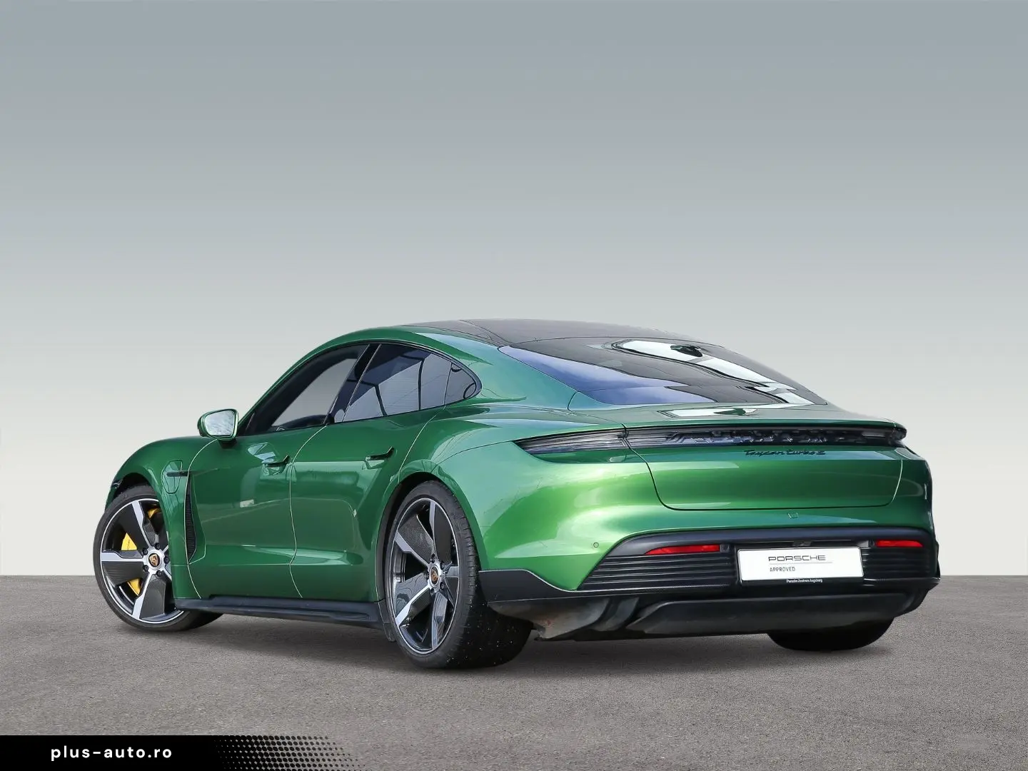 PORSCHE Taycan Turbo S Burmester Clubleder Nachtsicht