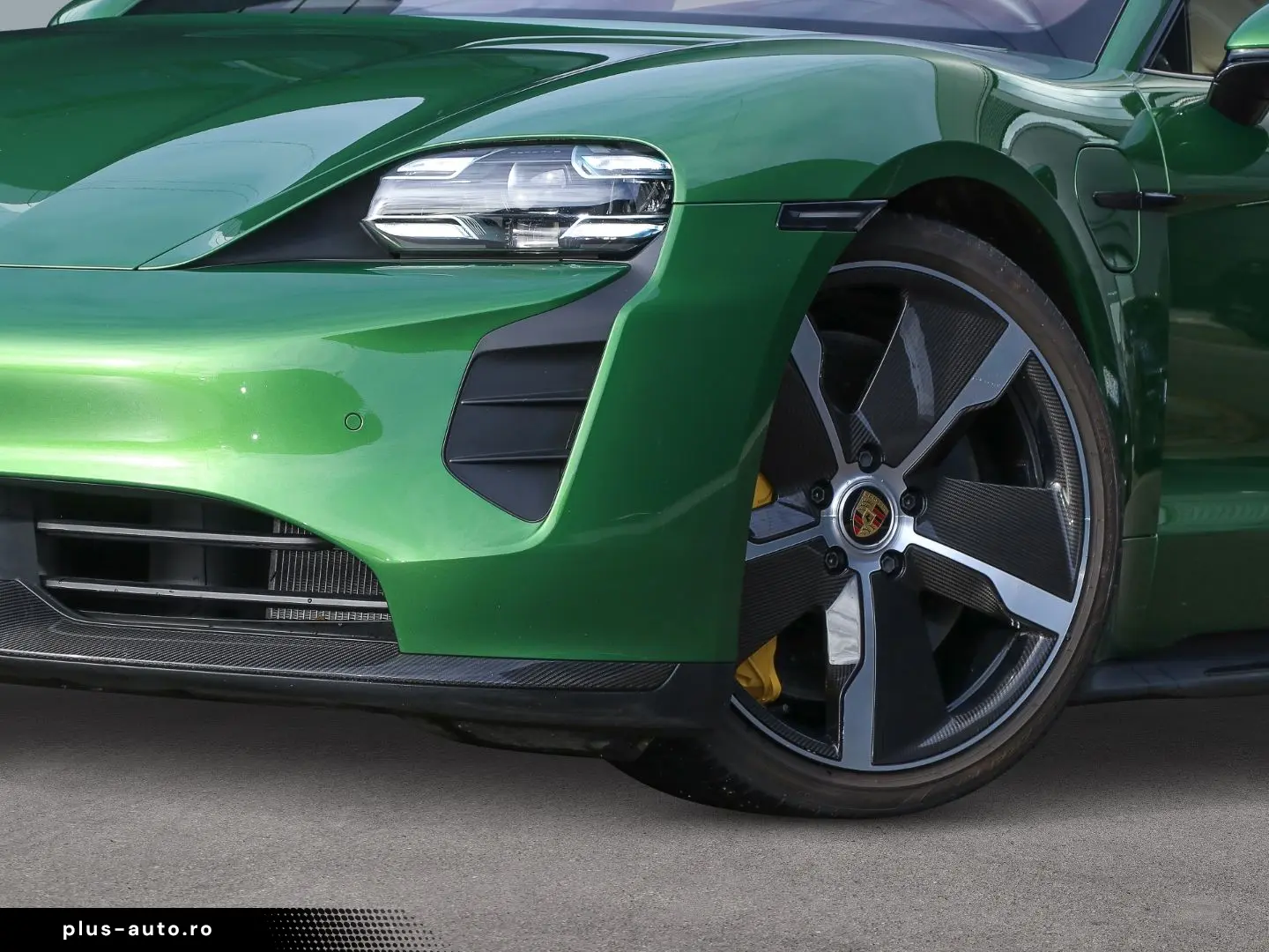 PORSCHE Taycan Turbo S Burmester Clubleder Nachtsicht